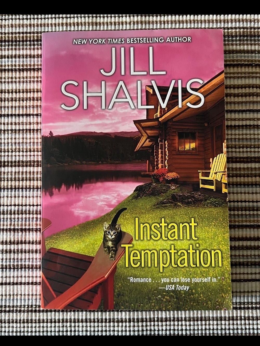 Paperback Book ~ Instant Temptation By: Jill Shalvis
